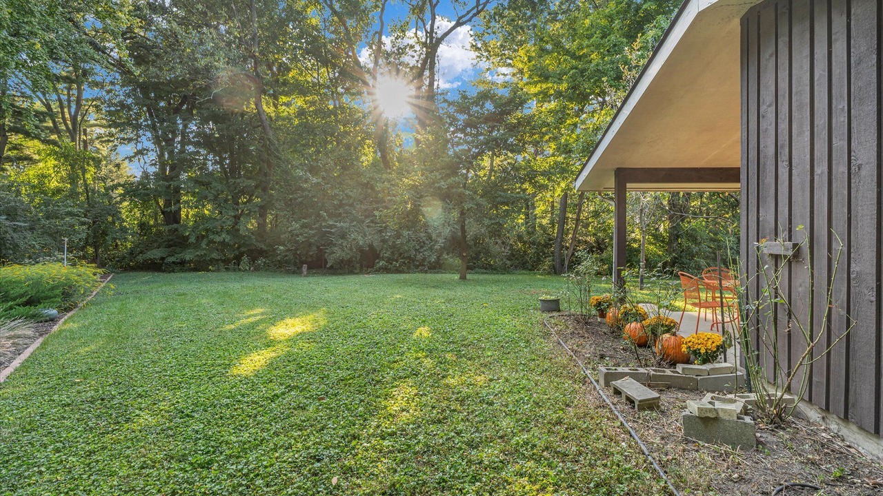 Photo of Outdoor in Urbana