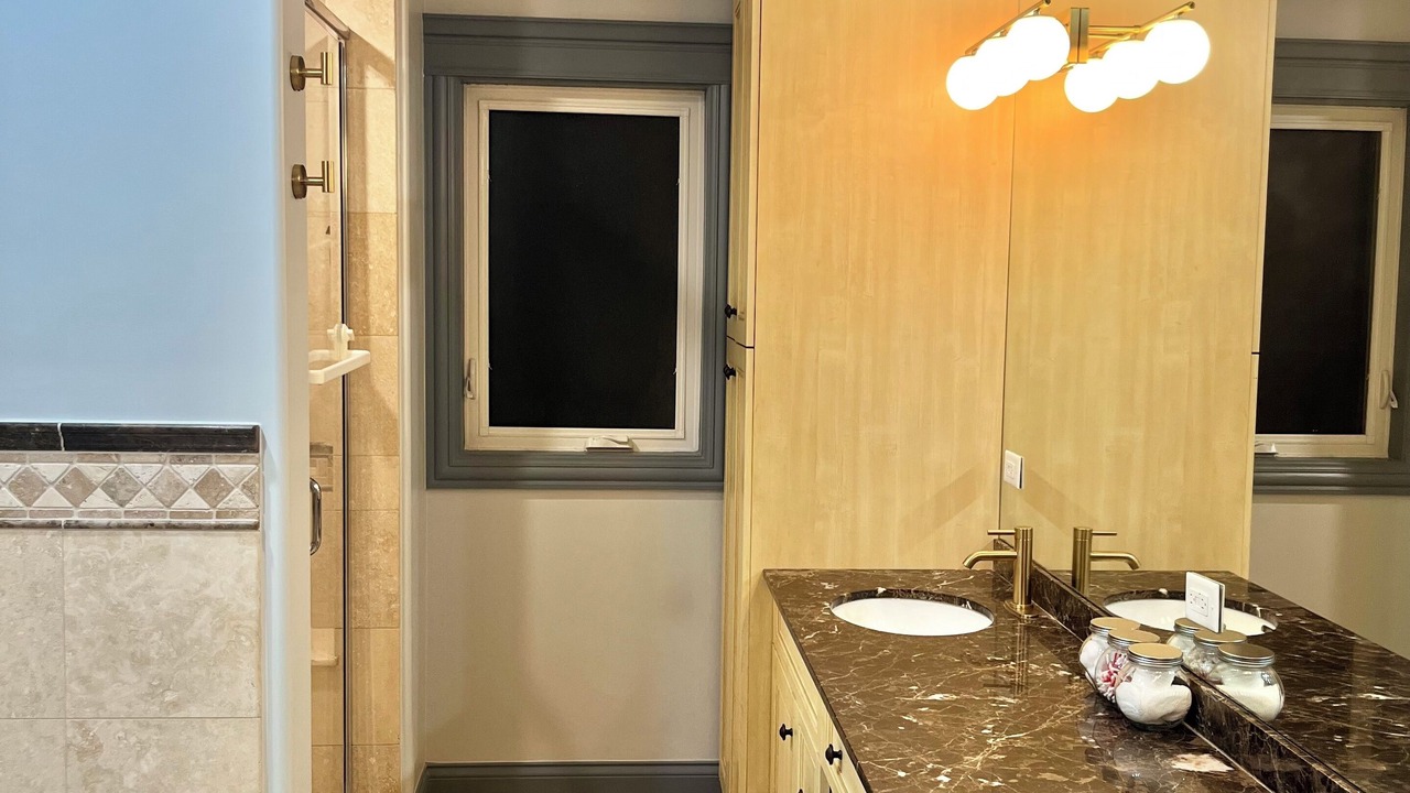 Photo of Bathroom in Dunning