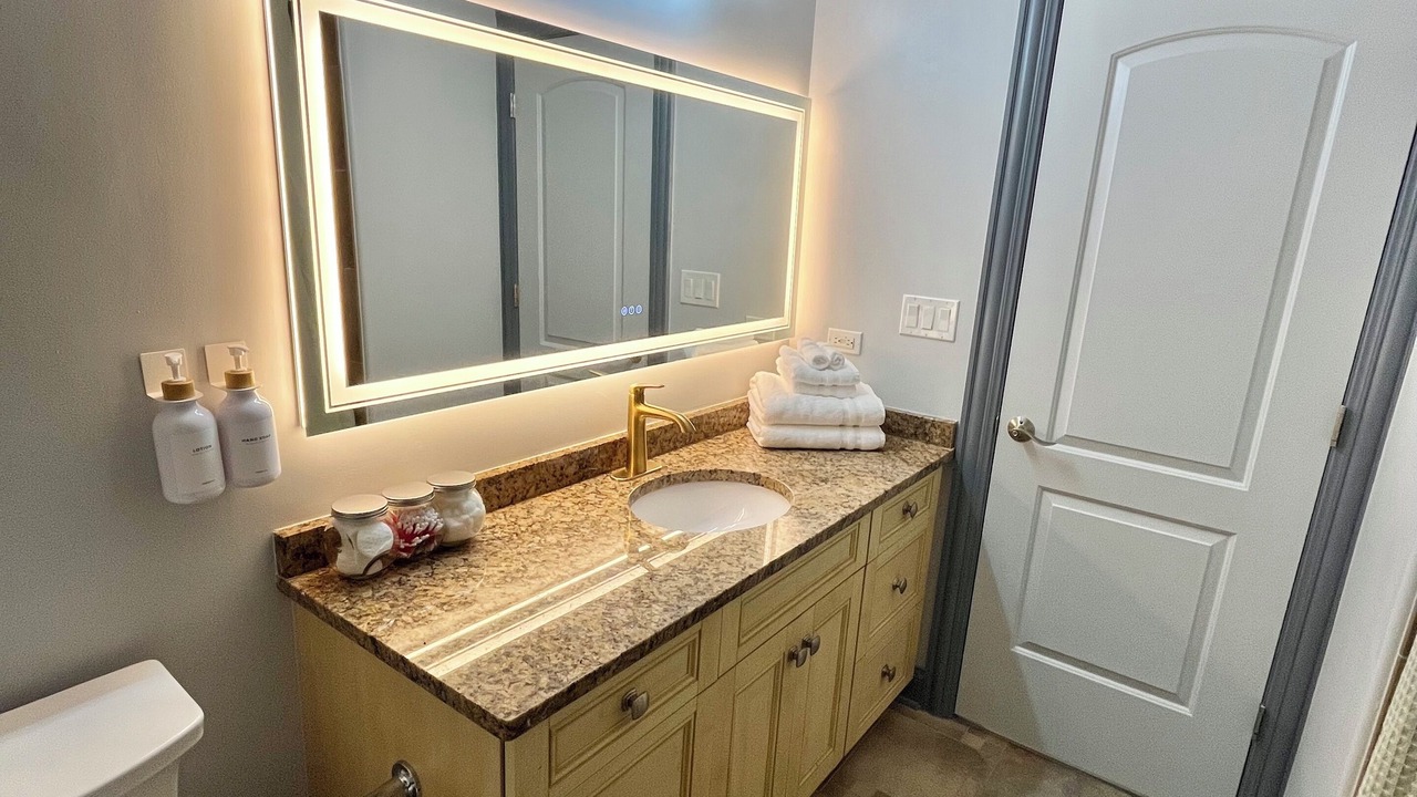 Photo of Bathroom in Dunning