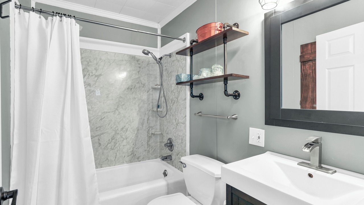 Photo of Bathroom in Champaign