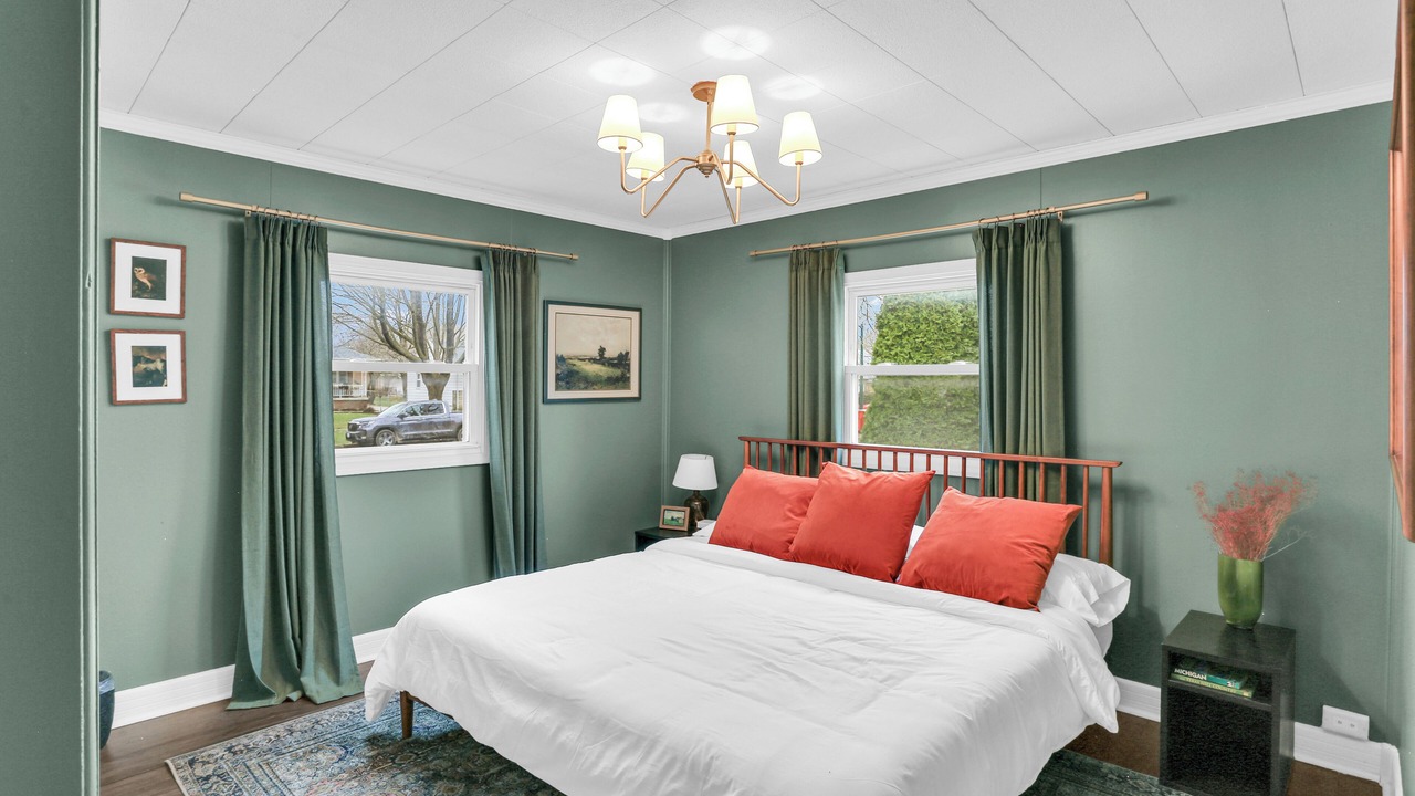 Photo of Bedroom in Champaign