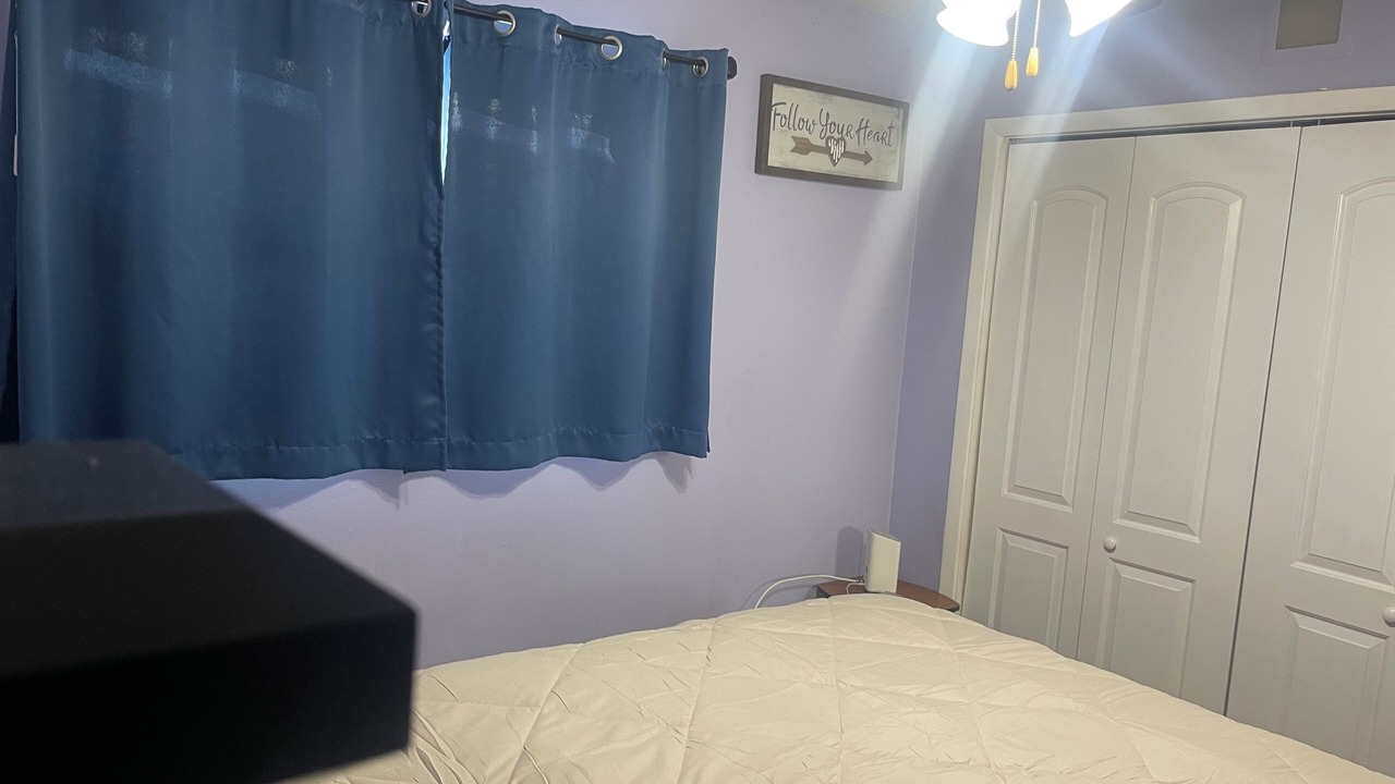 Photo of Bedroom in Skokie
