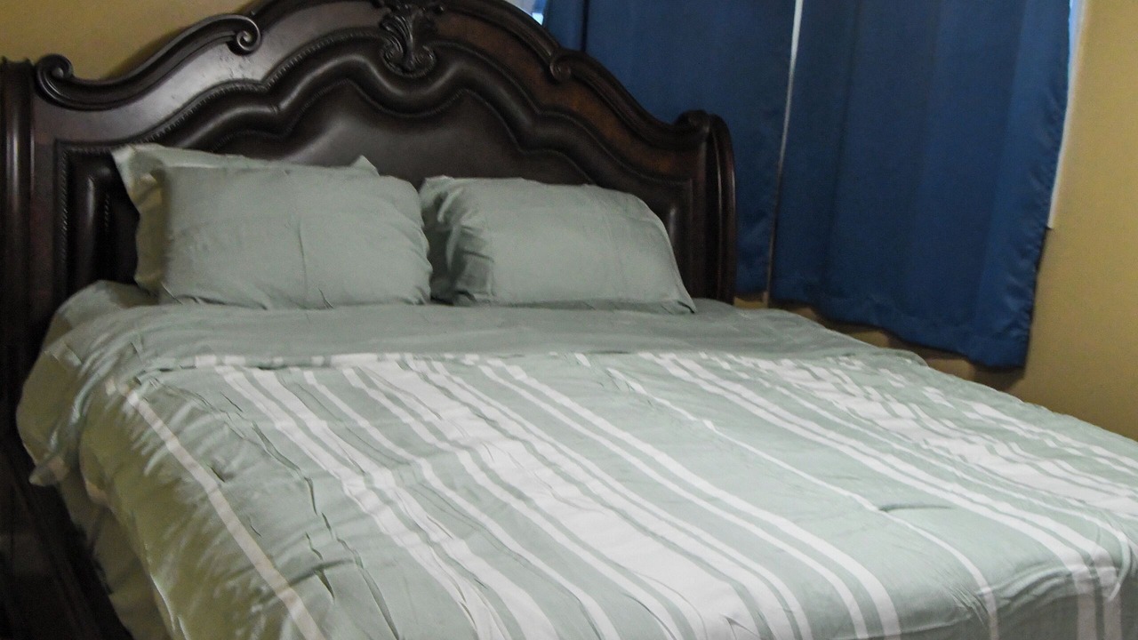 Photo of Bedroom in Skokie