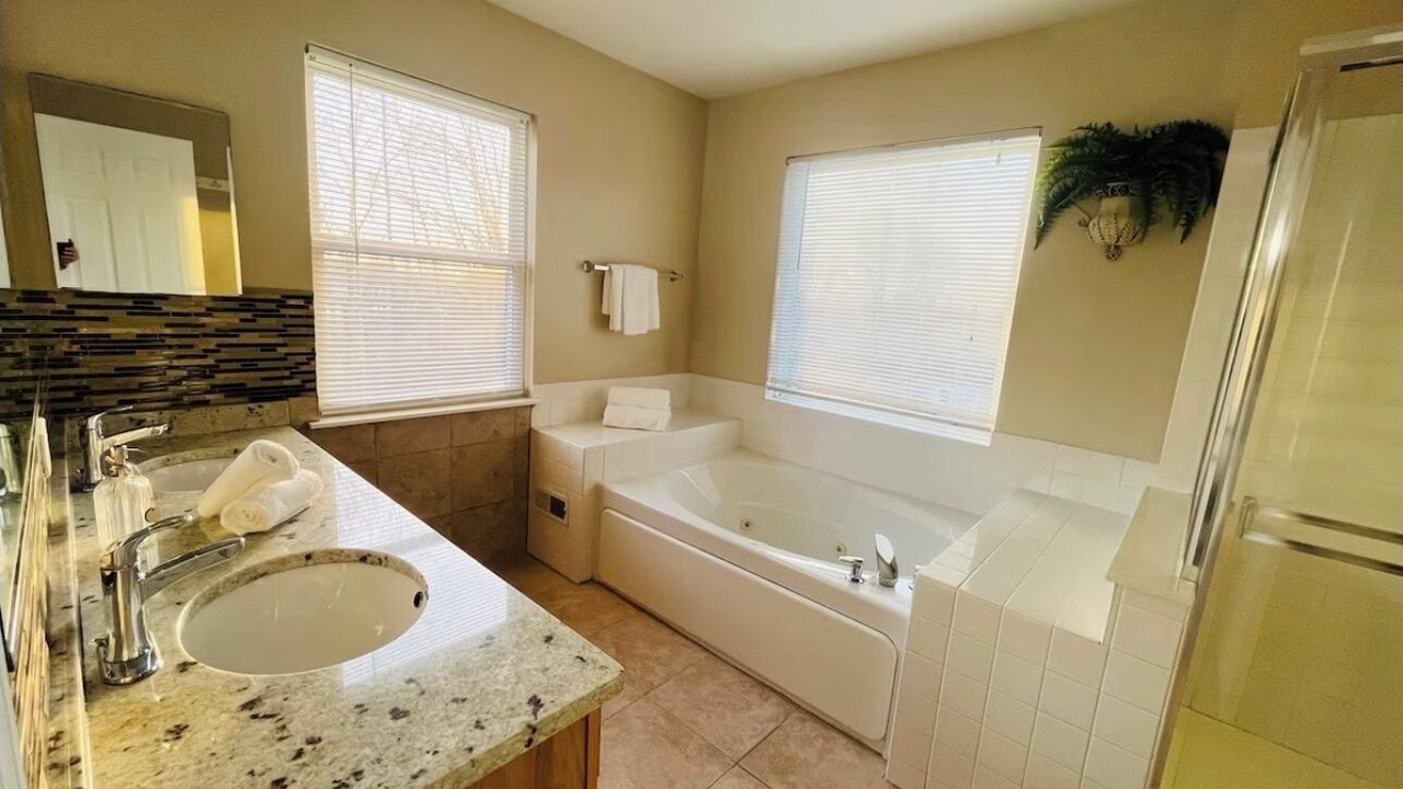 Photo of Bathroom in Aurora