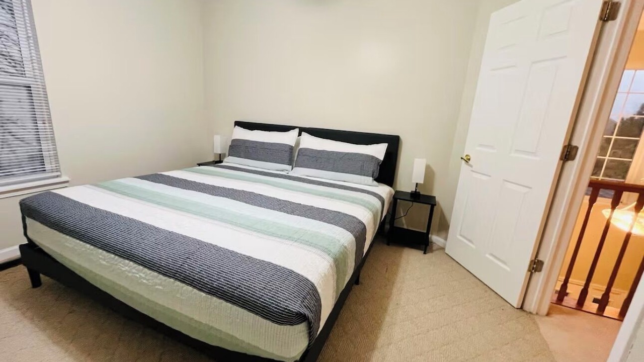 Photo of Bedroom in Aurora