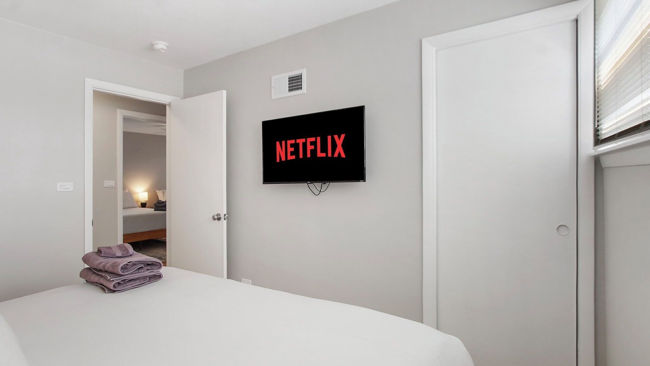 Photo of Bedroom in Arlington Heights