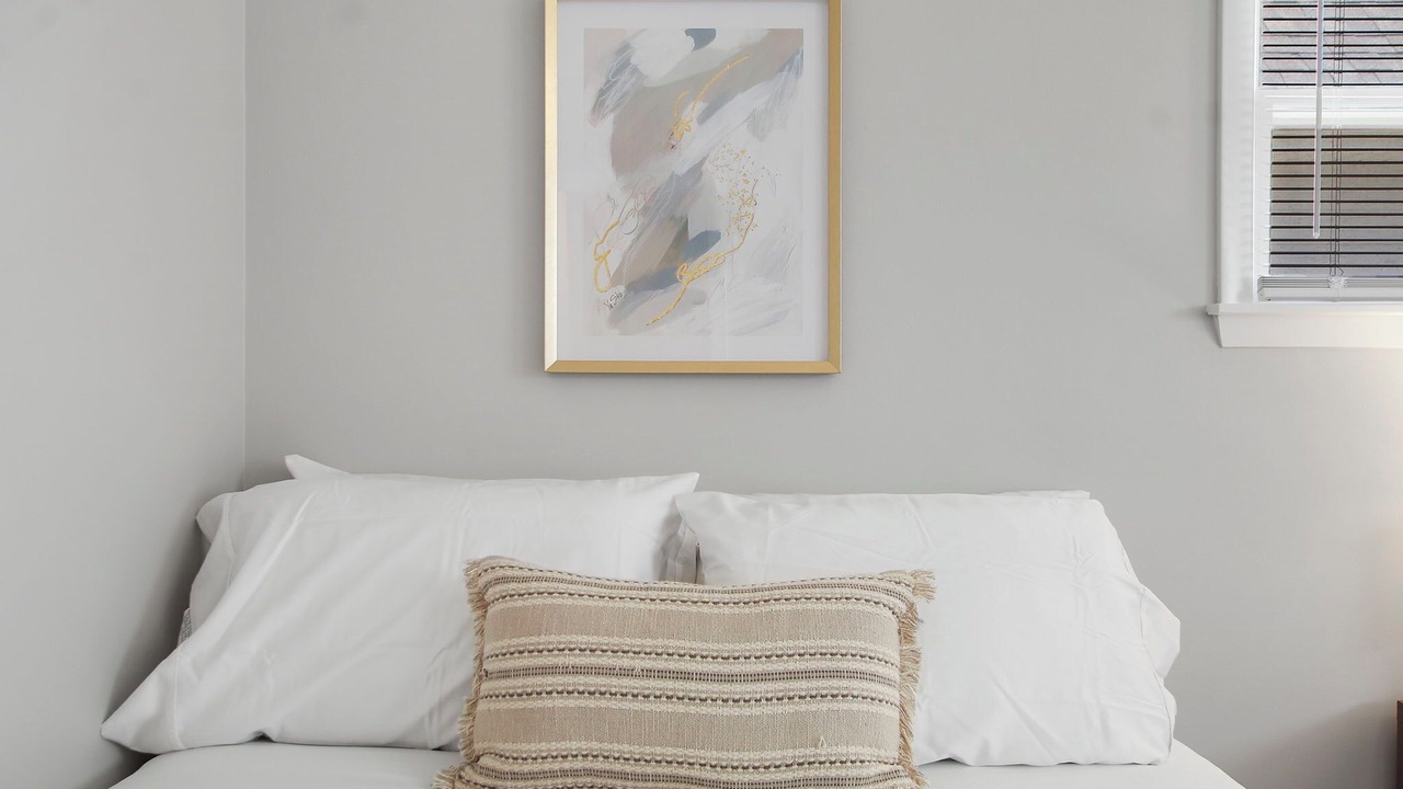 Photo of Bedroom in Arlington Heights