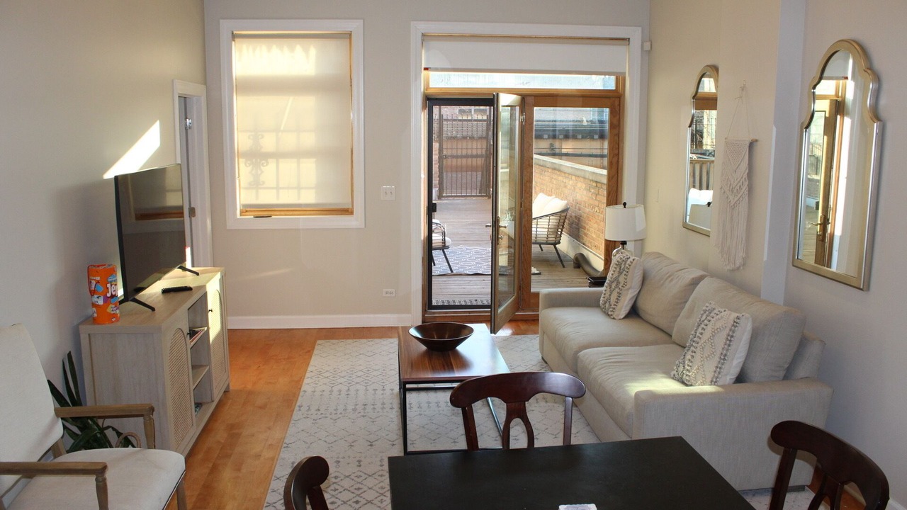 Photo of Livingroom in Wicker Park