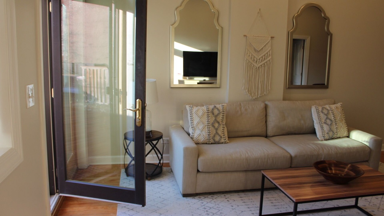 Photo of Livingroom in Wicker Park