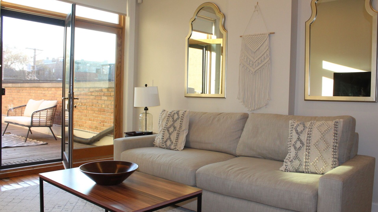 Photo of Livingroom in Wicker Park
