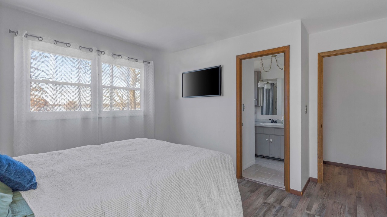 Photo of Bedroom in Marion