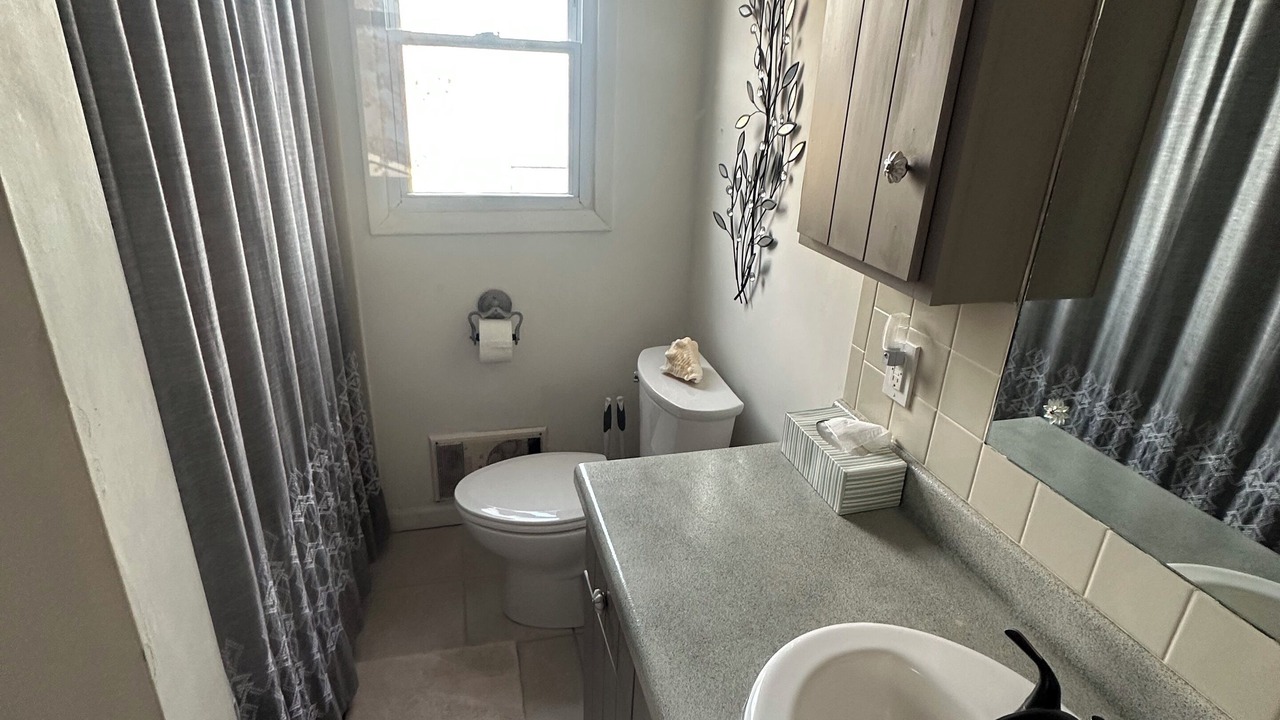 Photo of Bathroom in Marion