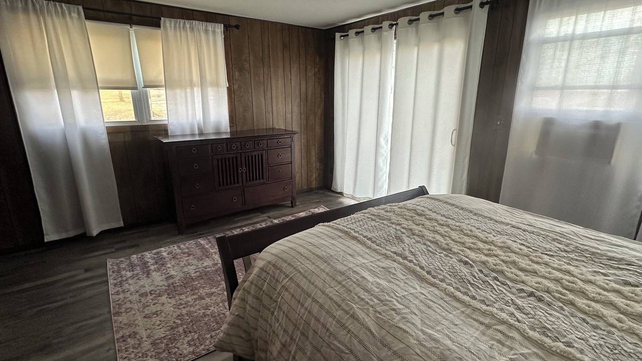 Photo of Bedroom in Marion