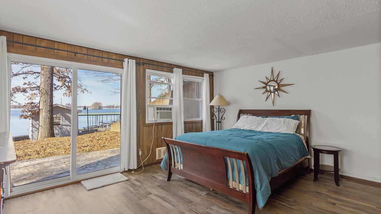Photo of Bedroom in Marion