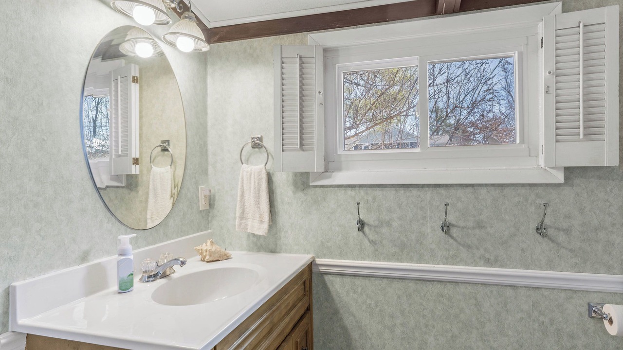 Photo of Bathroom in Marion