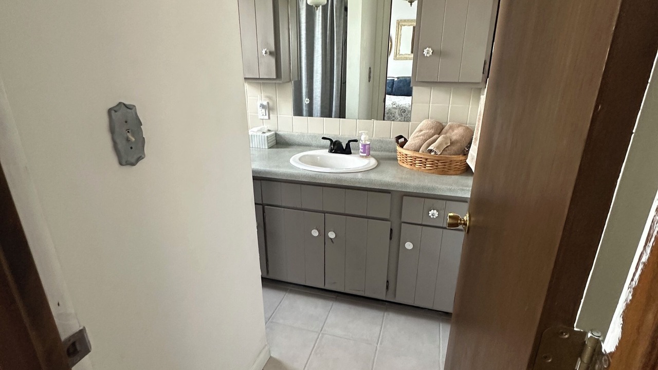 Photo of Bathroom in Marion