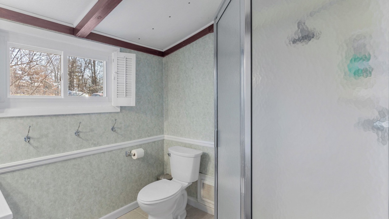 Photo of Bathroom in Marion
