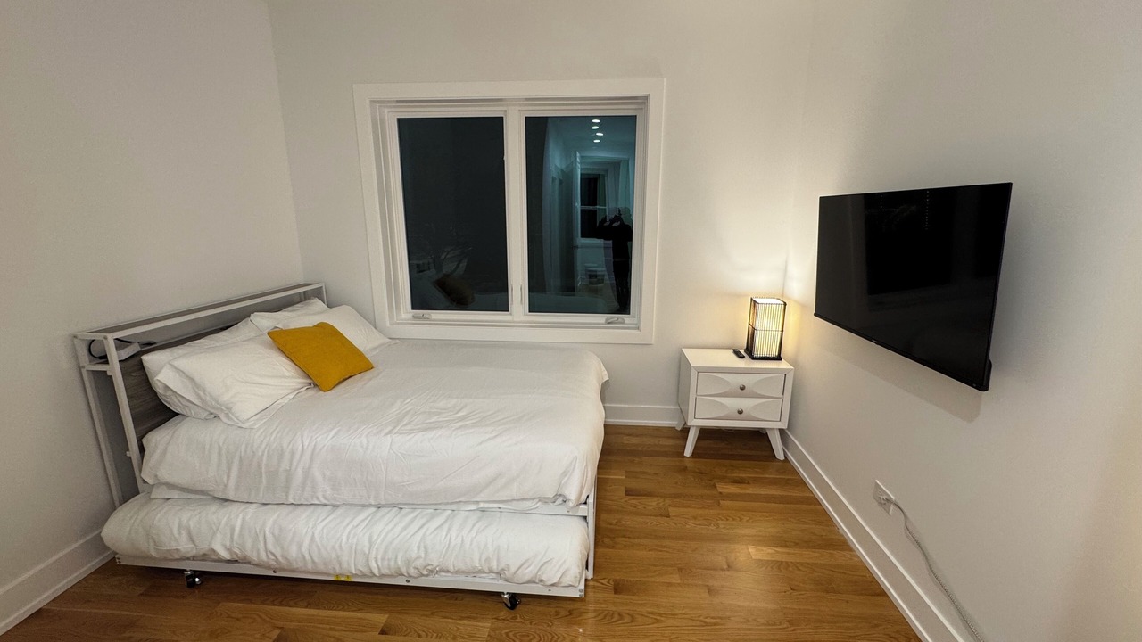 Photo of Bedroom in Forest Park