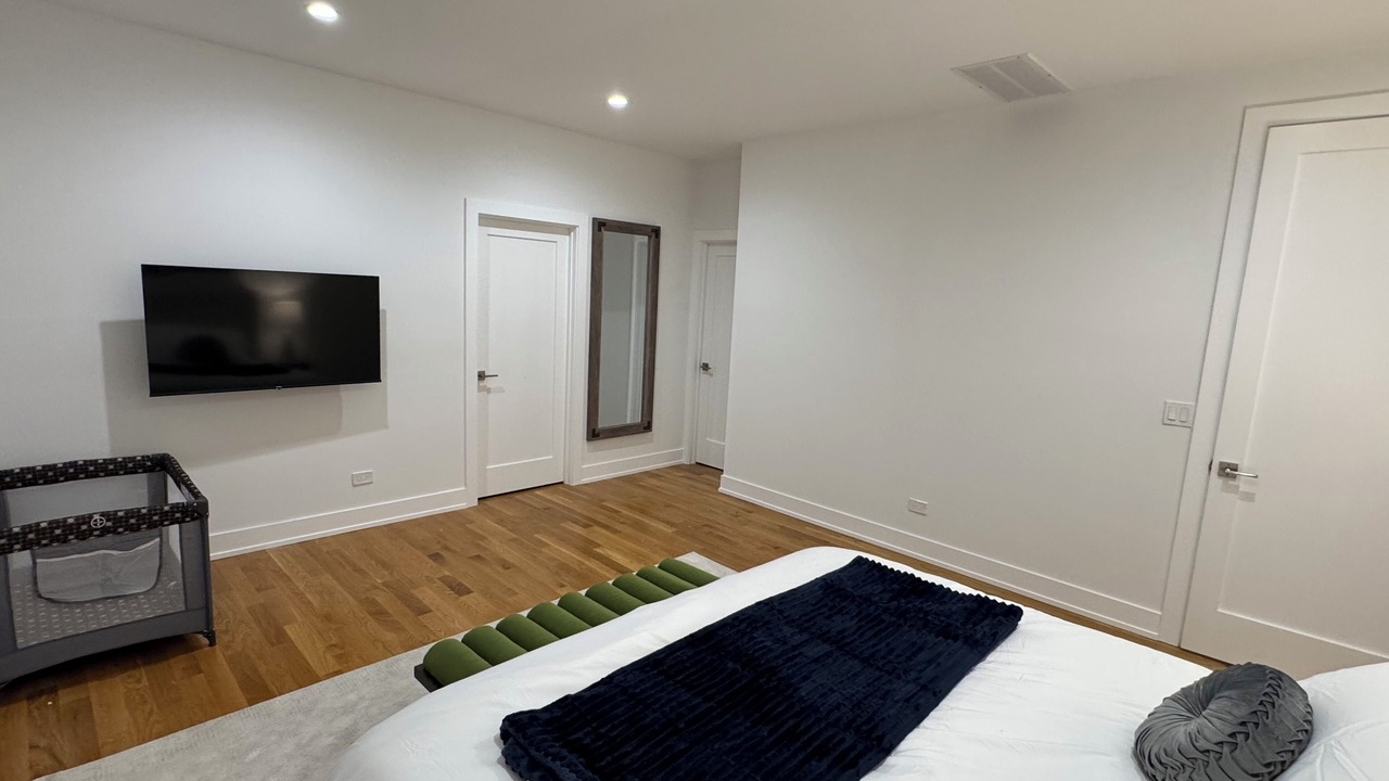 Photo of Bedroom in Forest Park