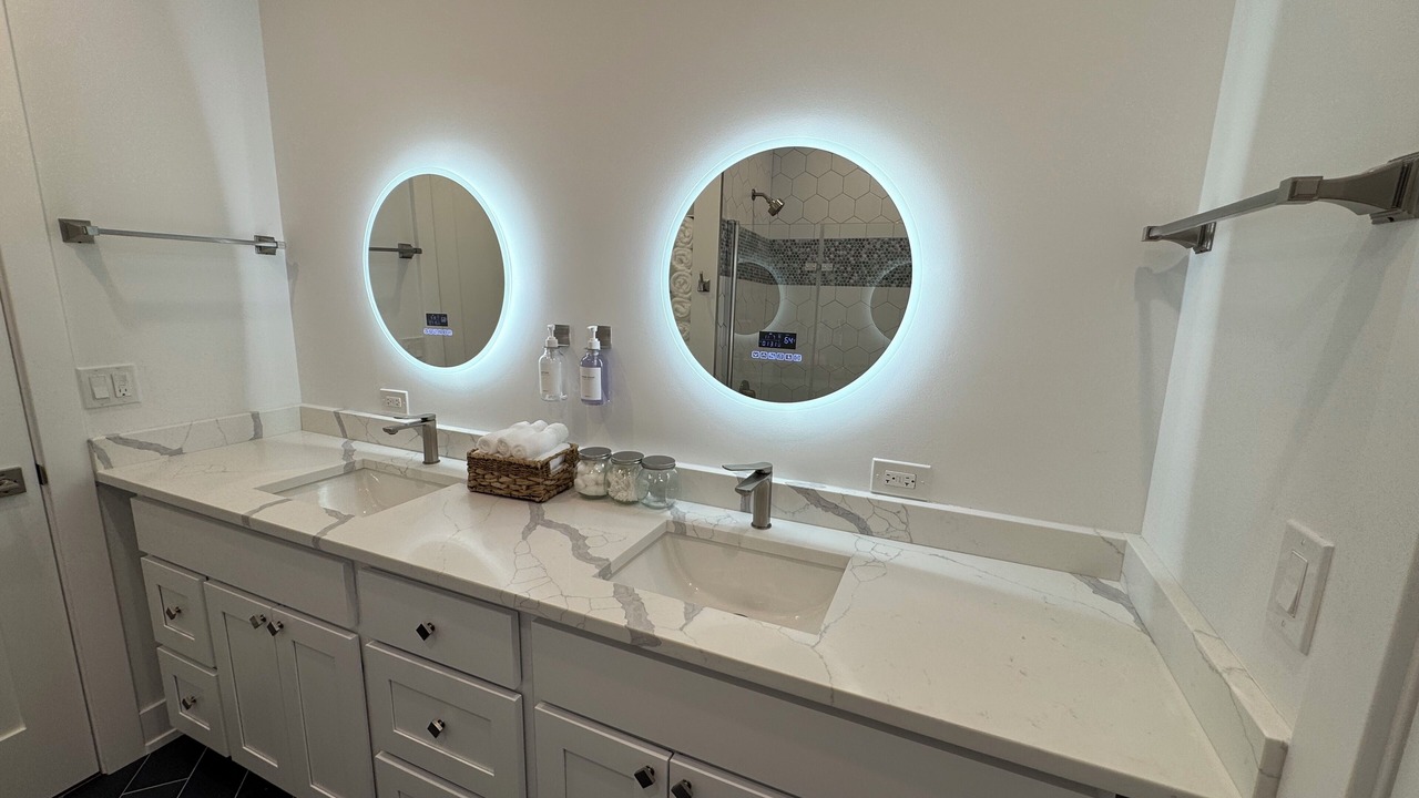 Photo of Bathroom in Forest Park