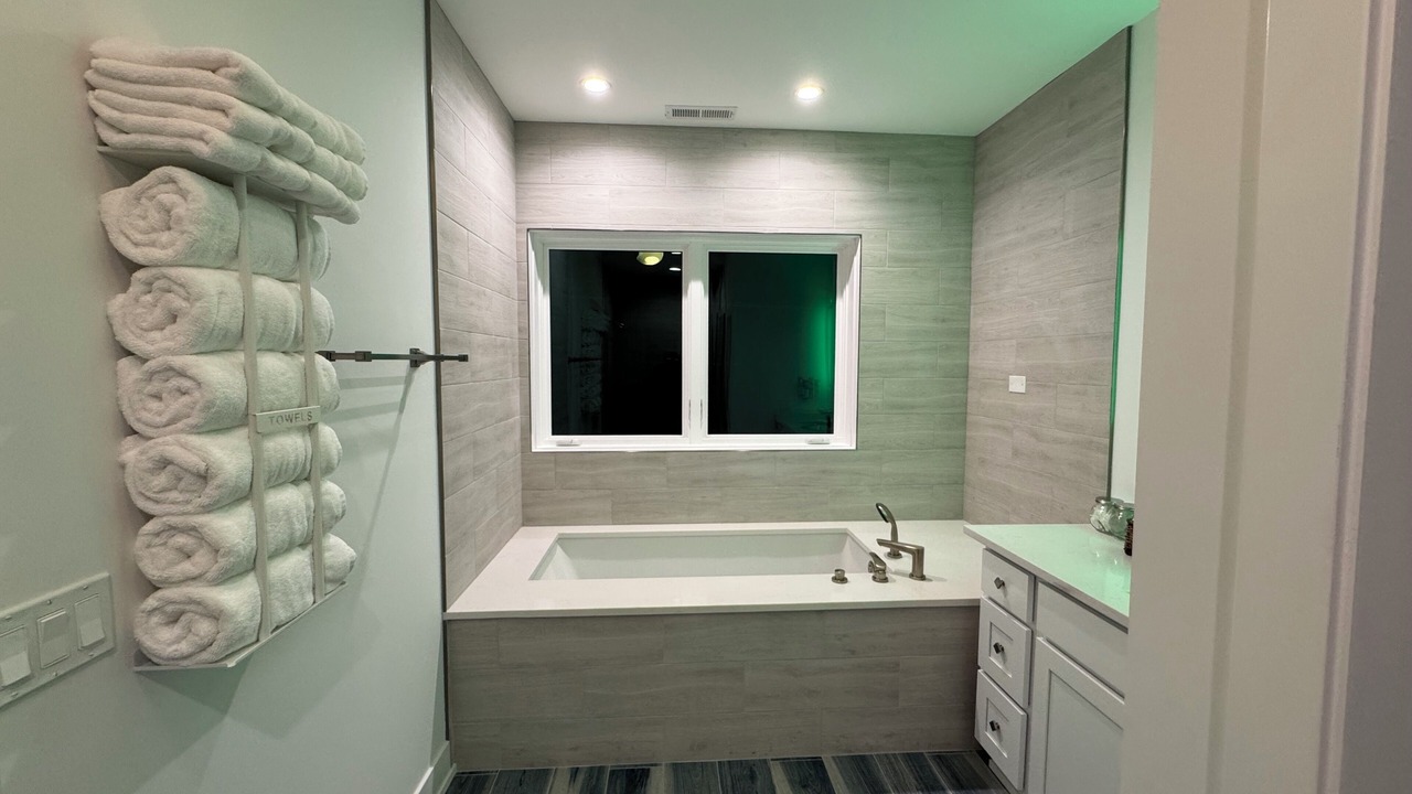 Photo of Bathroom in Forest Park