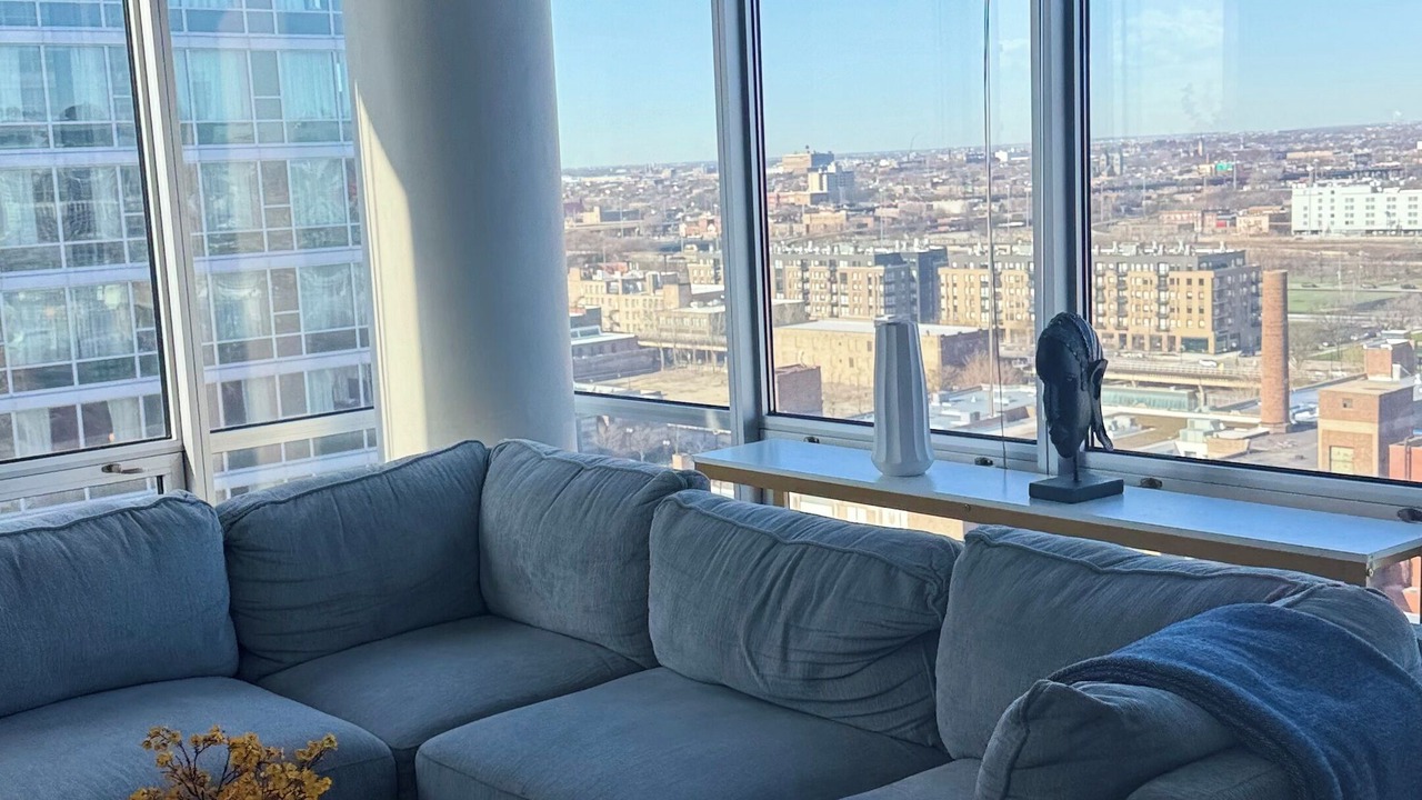 Photo of Livingroom in Prairie District