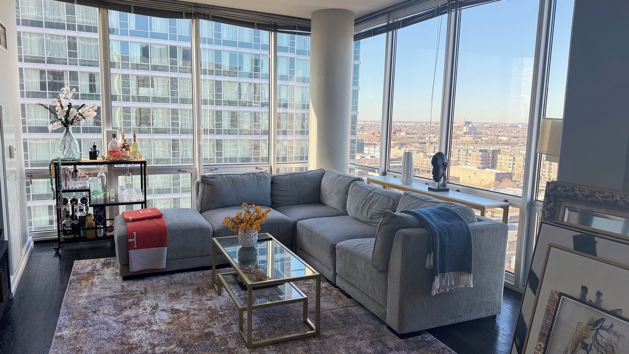 Photo of Livingroom in Prairie District