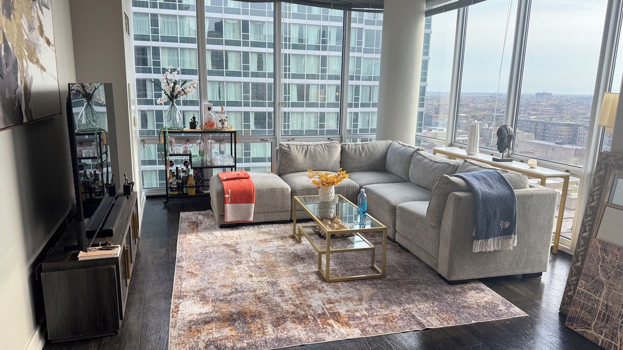 Photo of Livingroom in Prairie District