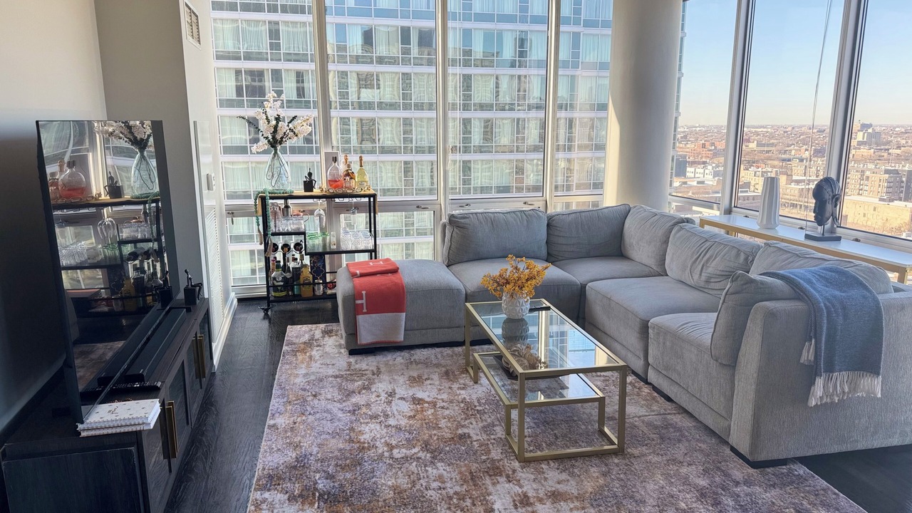 Photo of Livingroom in Prairie District