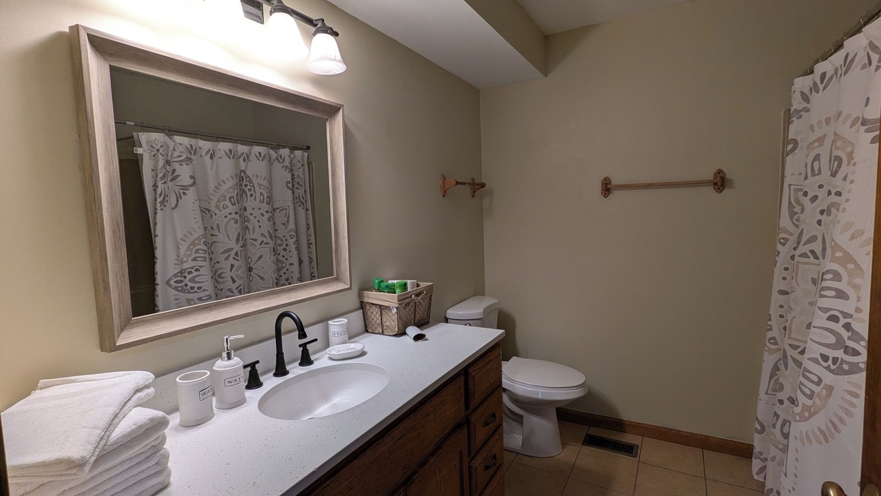 Photo of Bathroom in Round Lake Beach