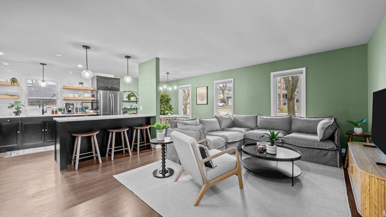 Photo of Livingroom in St. Charles