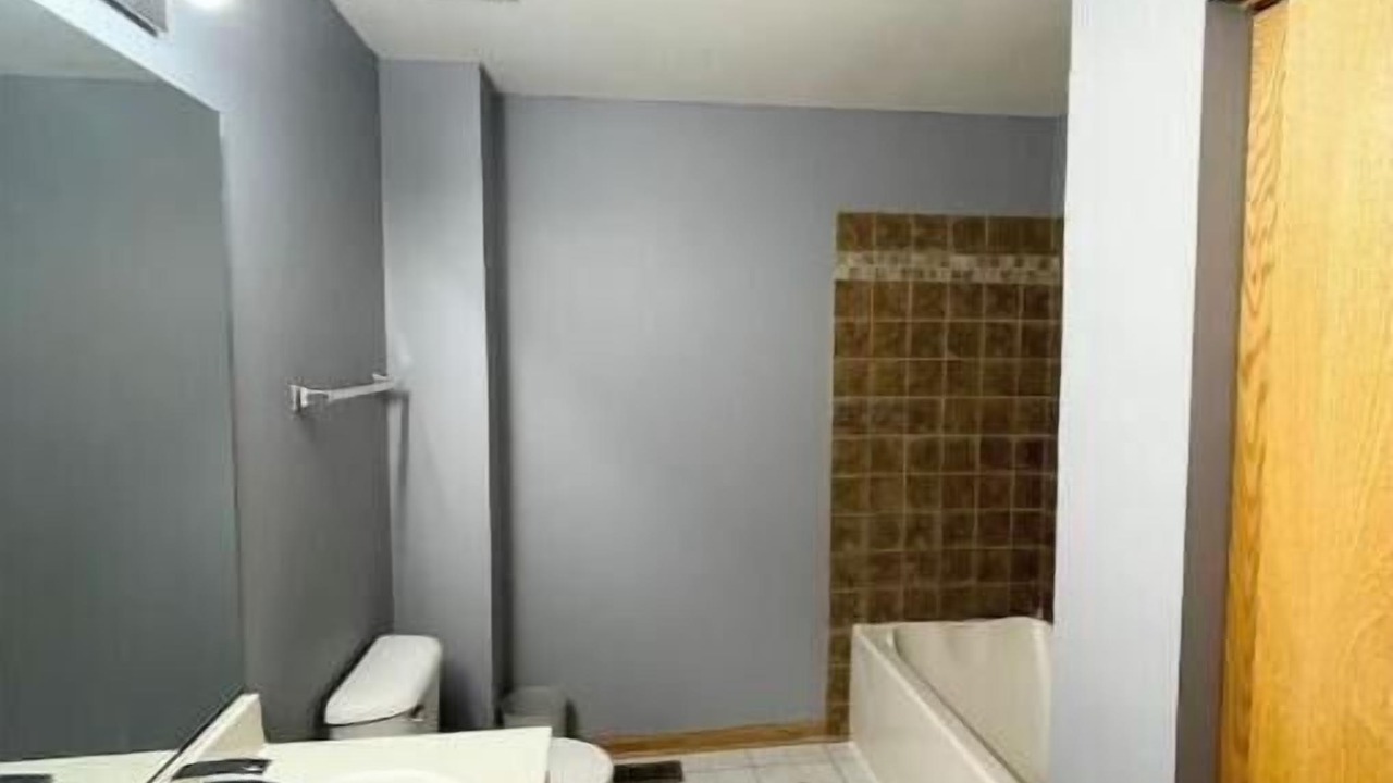 Photo of Bathroom in Romeoville
