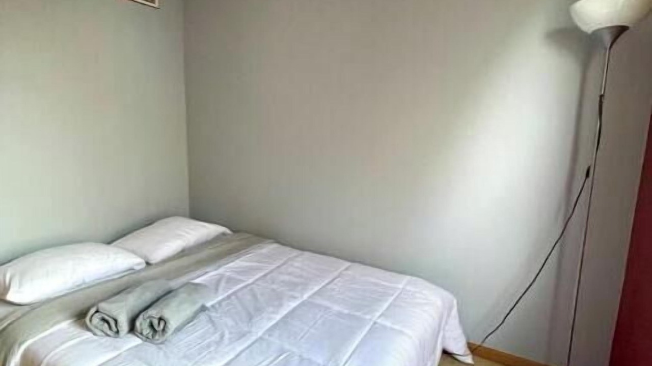 Photo of Bedroom in Romeoville