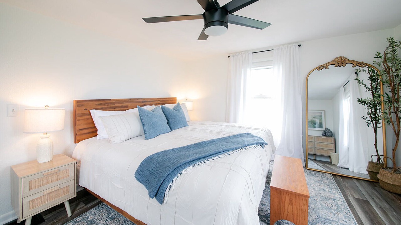 Photo of Bedroom in Orange Prairie