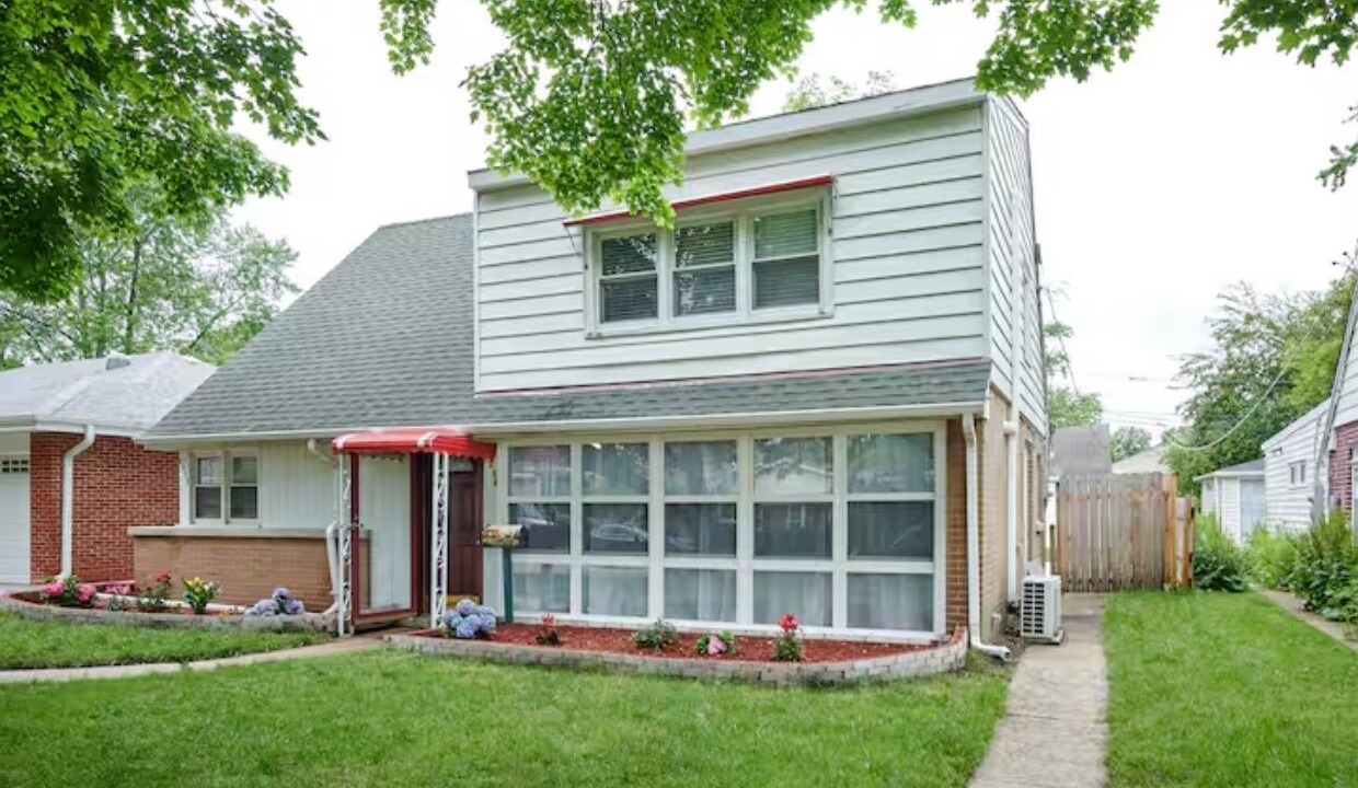 Photo of Outdoor in Skokie