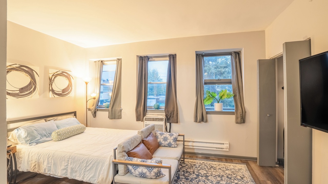 Photo of Bedroom in West Ridge