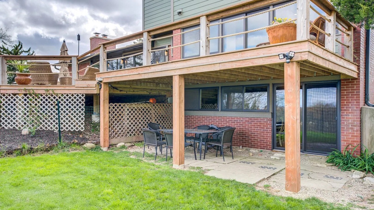 Photo of Outdoor in Solon Mills