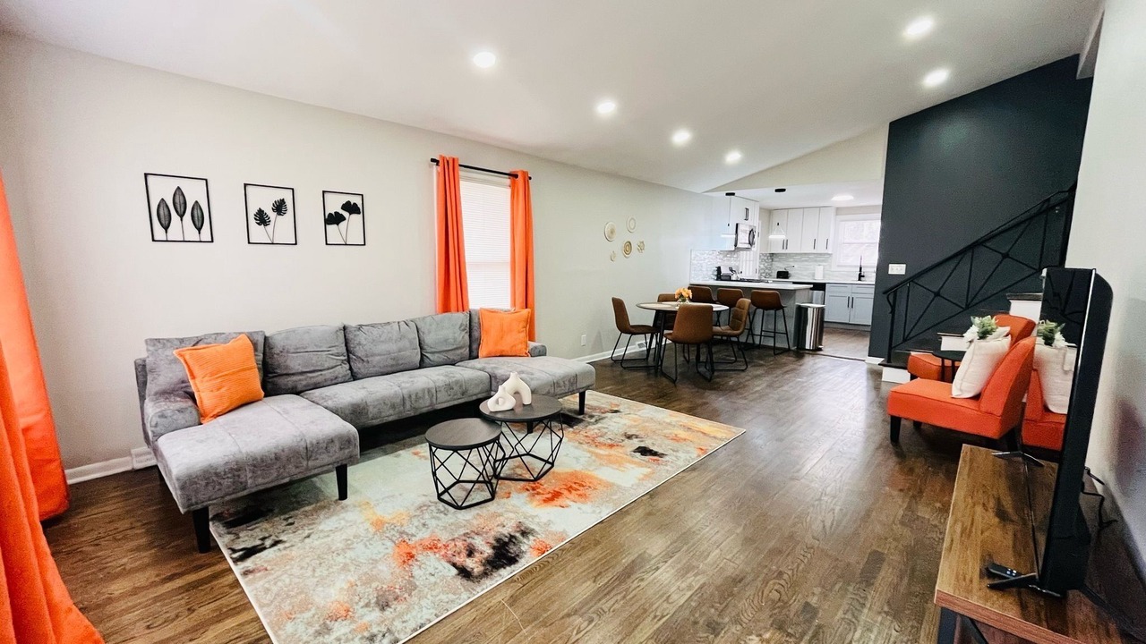 Photo of Livingroom in Montgomery