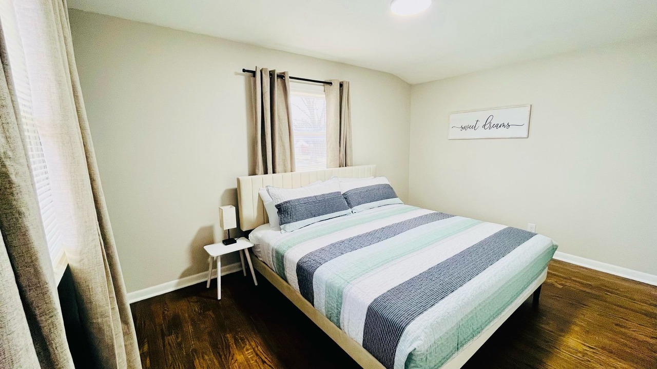 Photo of Bedroom in Montgomery