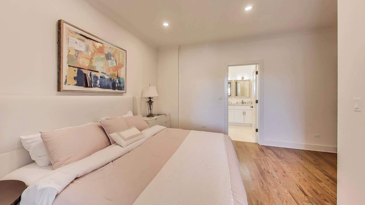 Photo of Bedroom in Park West