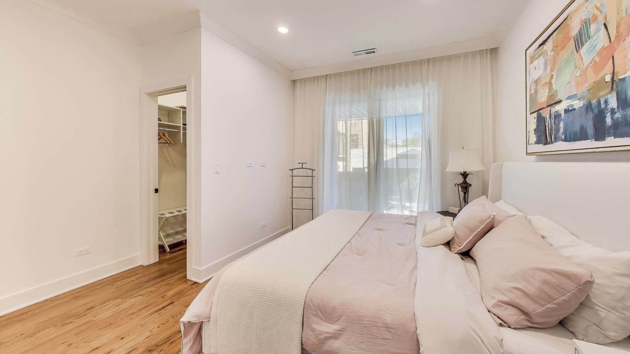 Photo of Bedroom in Park West