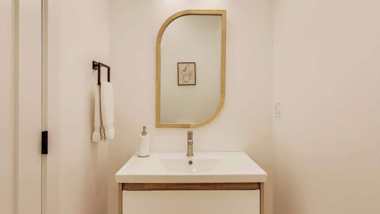 Photo of Bathroom in Park West
