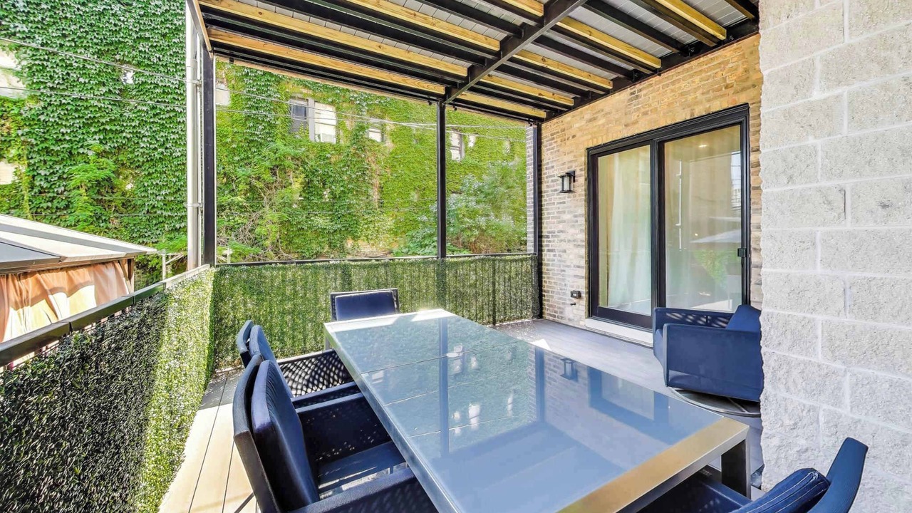 Photo of Outdoor in Park West