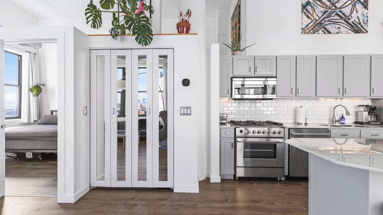 Photo of Kitchen in University Village / Little Italy