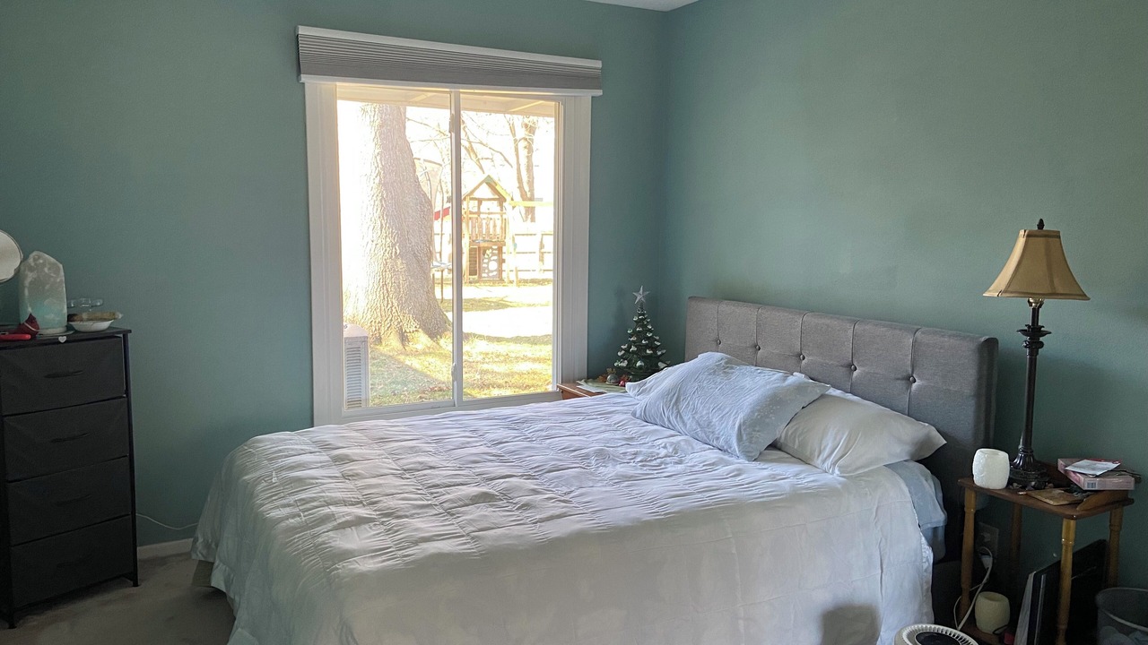 Photo of Bedroom in Oswego