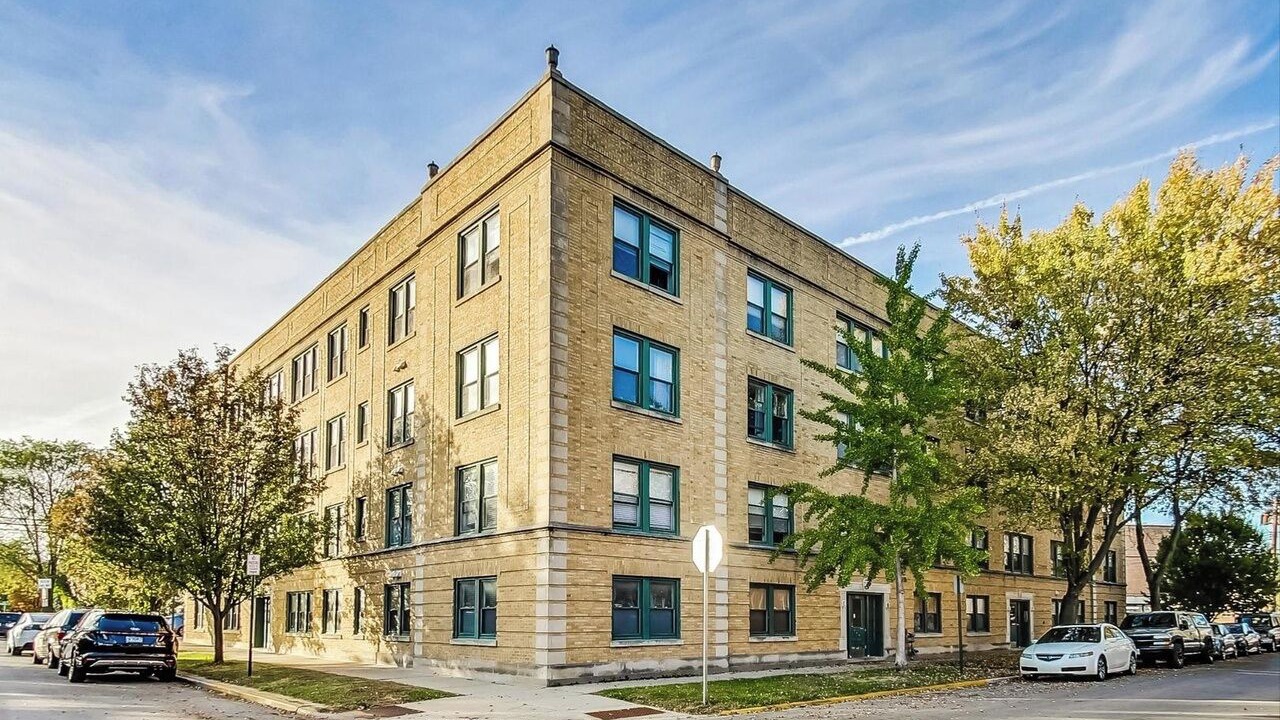 Photo of Outdoor in Skokie