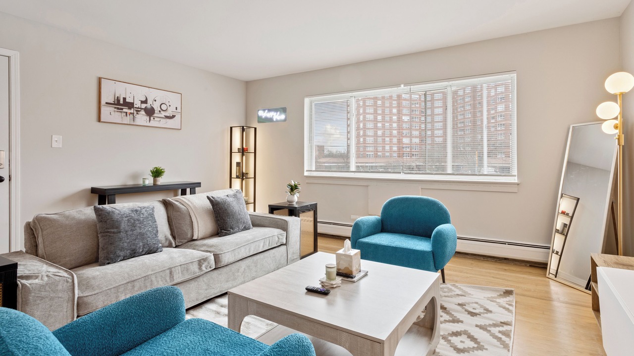Photo of Livingroom in Des Plaines