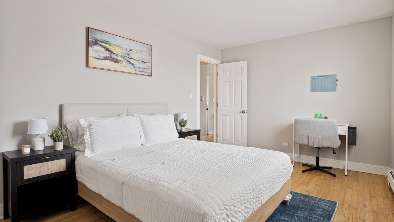 Photo of Bedroom in Des Plaines