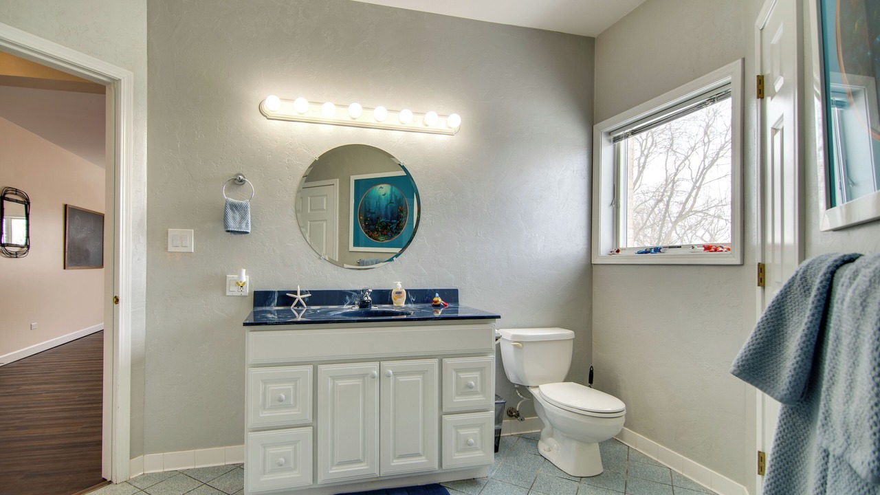 Photo of Bathroom in Hoffman Estates