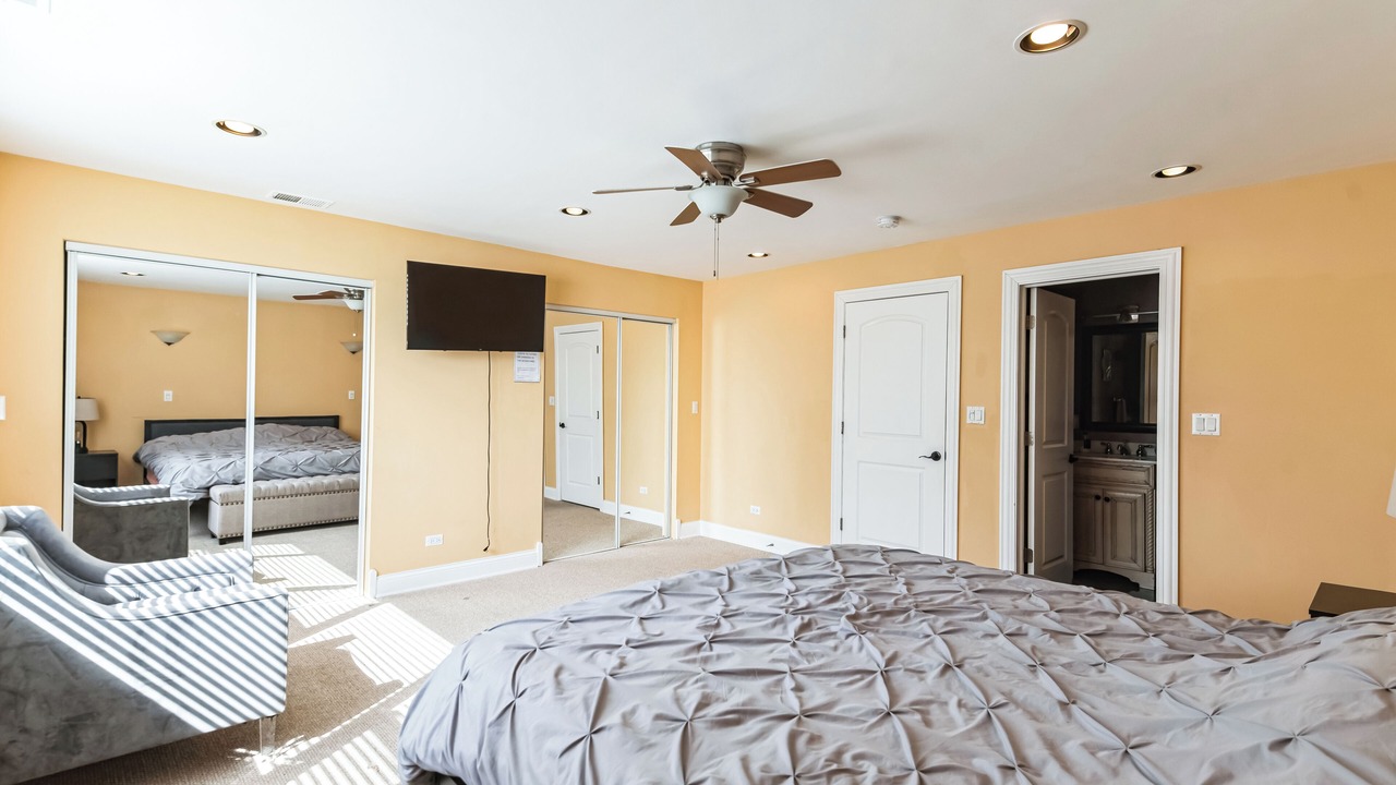 Photo of Bedroom in Belmont Cragin